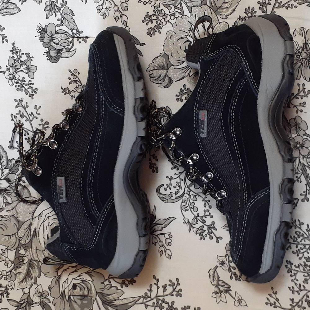L.L. BEAN Tek 2.5 Waterproof Hiking Shoes